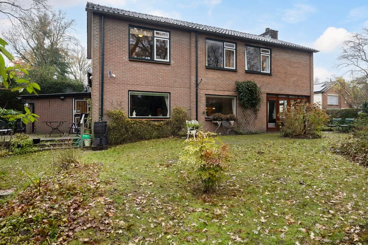 Photo 29 of Anna Maria van Schuurmanlaan 4