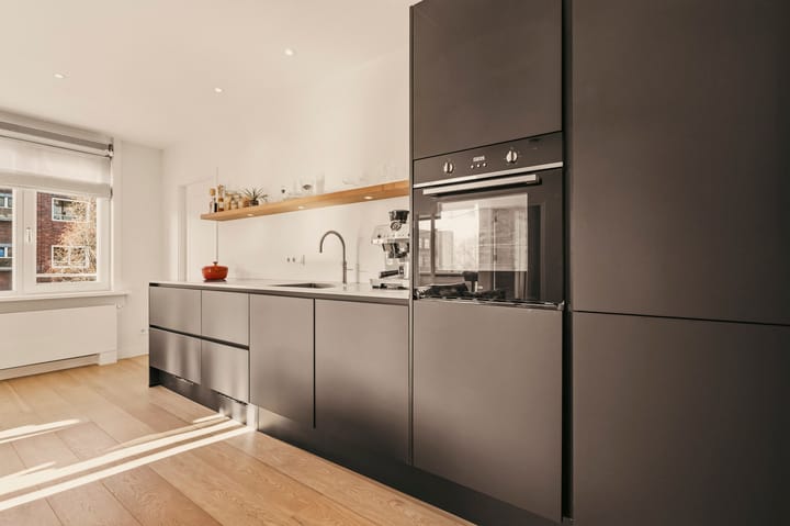 Foto 10 van Molukkenstraat 503