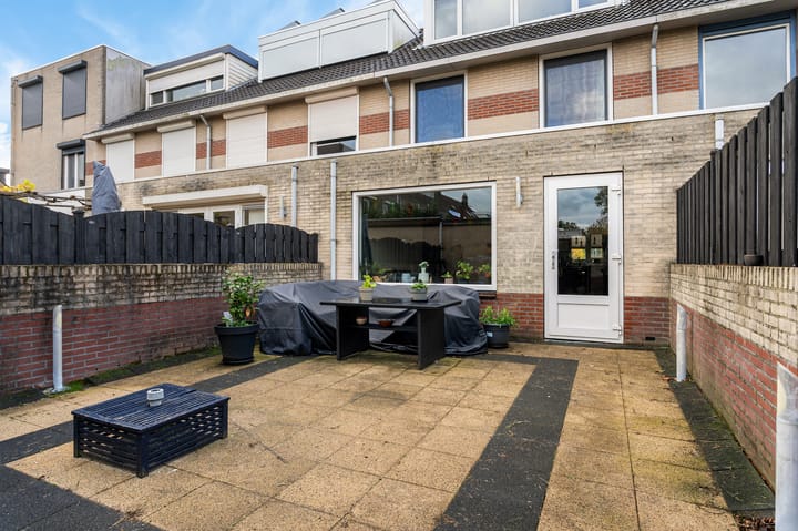 Foto 23 van Koolzaadhof 7