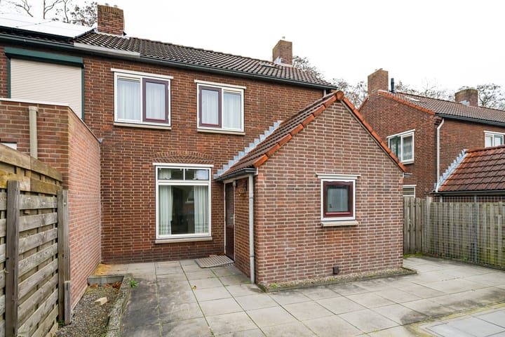 Foto 35 van Warnersstraat 52