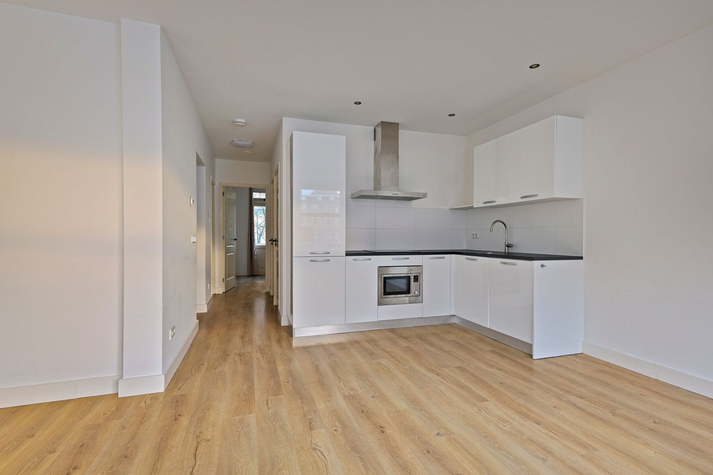 Foto 4 van Pieter van der Doesstraat 50-1