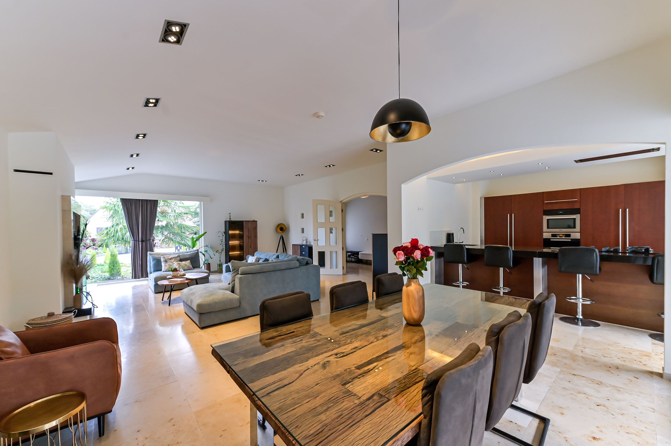 Foto 12 van Hoveniersstraat 4