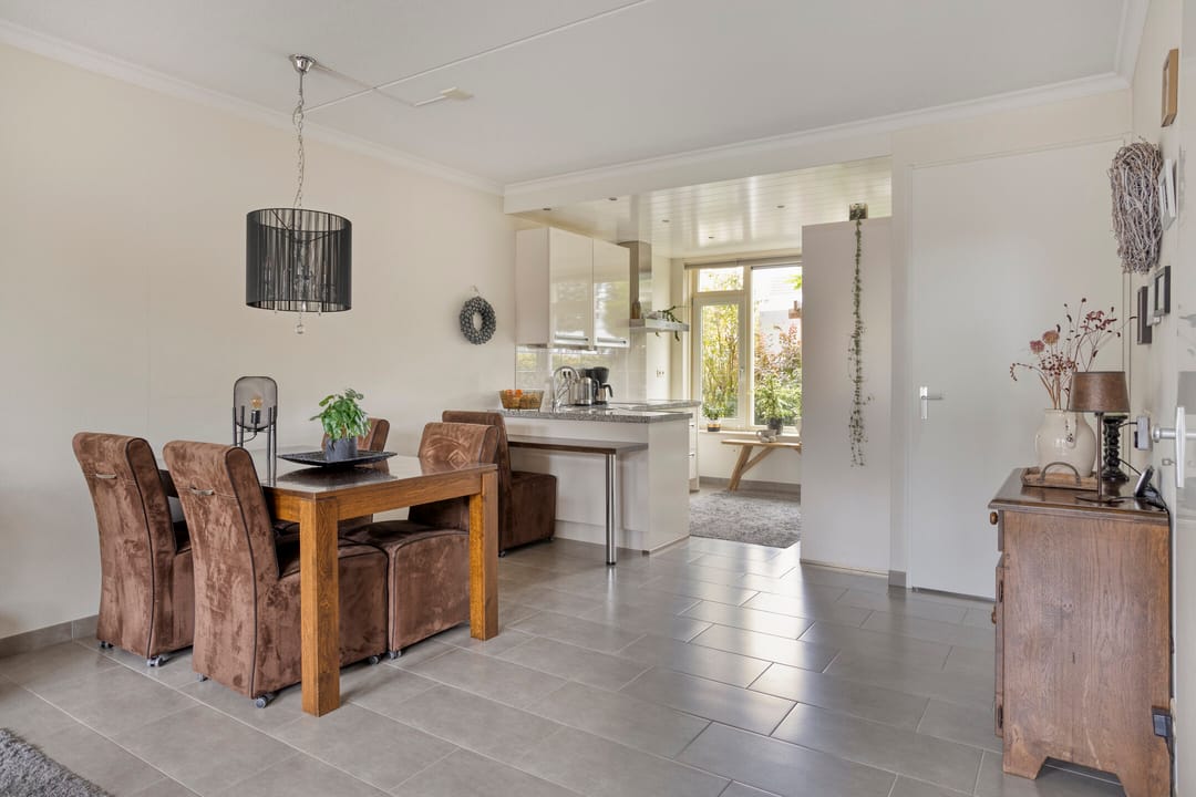 Foto 8 van Paul Butterfieldstraat 55