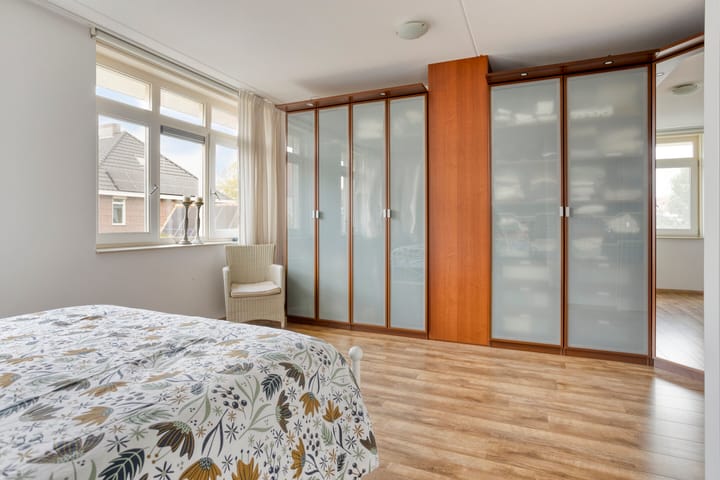 Foto 16 van Paul Butterfieldstraat 55