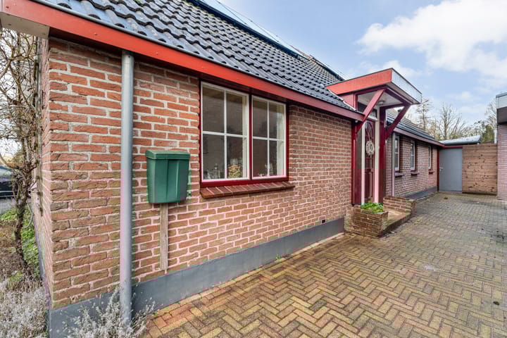 Foto 4 van Van Haeringenstraat 37