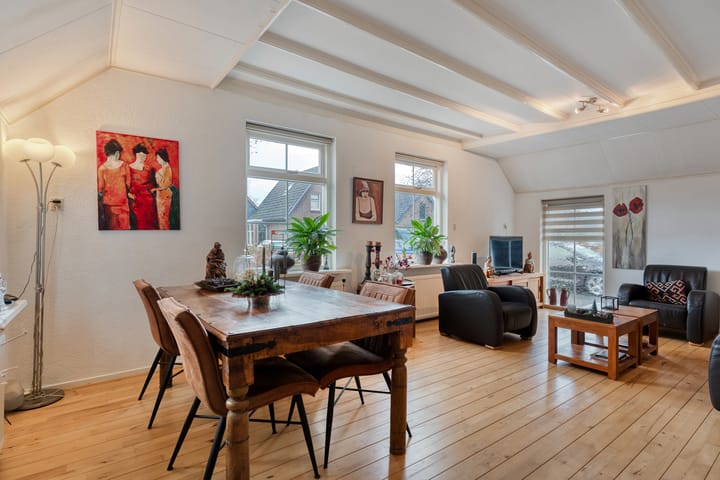 Foto 9 van Van Haeringenstraat 37