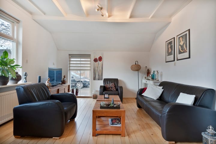 Foto 11 van Van Haeringenstraat 37