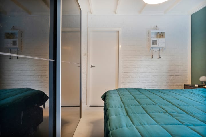 Foto 27 van Van Haeringenstraat 37