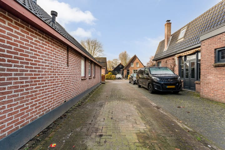 Foto 43 van Van Haeringenstraat 37