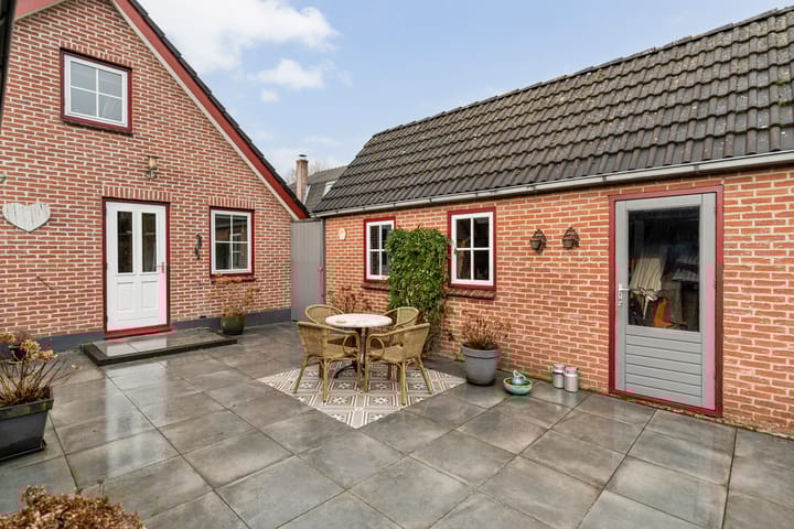 Foto 50 van Van Haeringenstraat 37