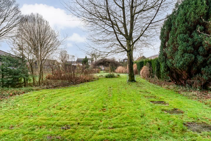 Foto 59 van Van Haeringenstraat 37