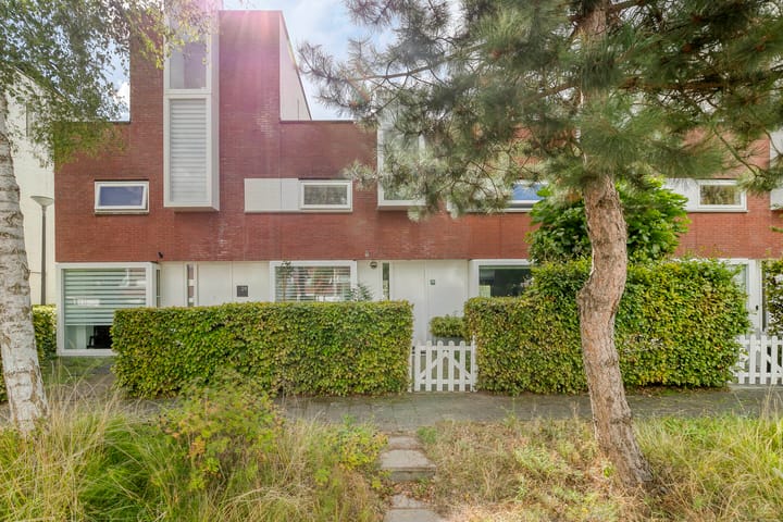 Kretalaan 30 main image