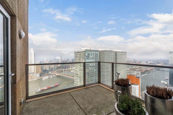 Foto 19 van Van der Hoevenplein 228