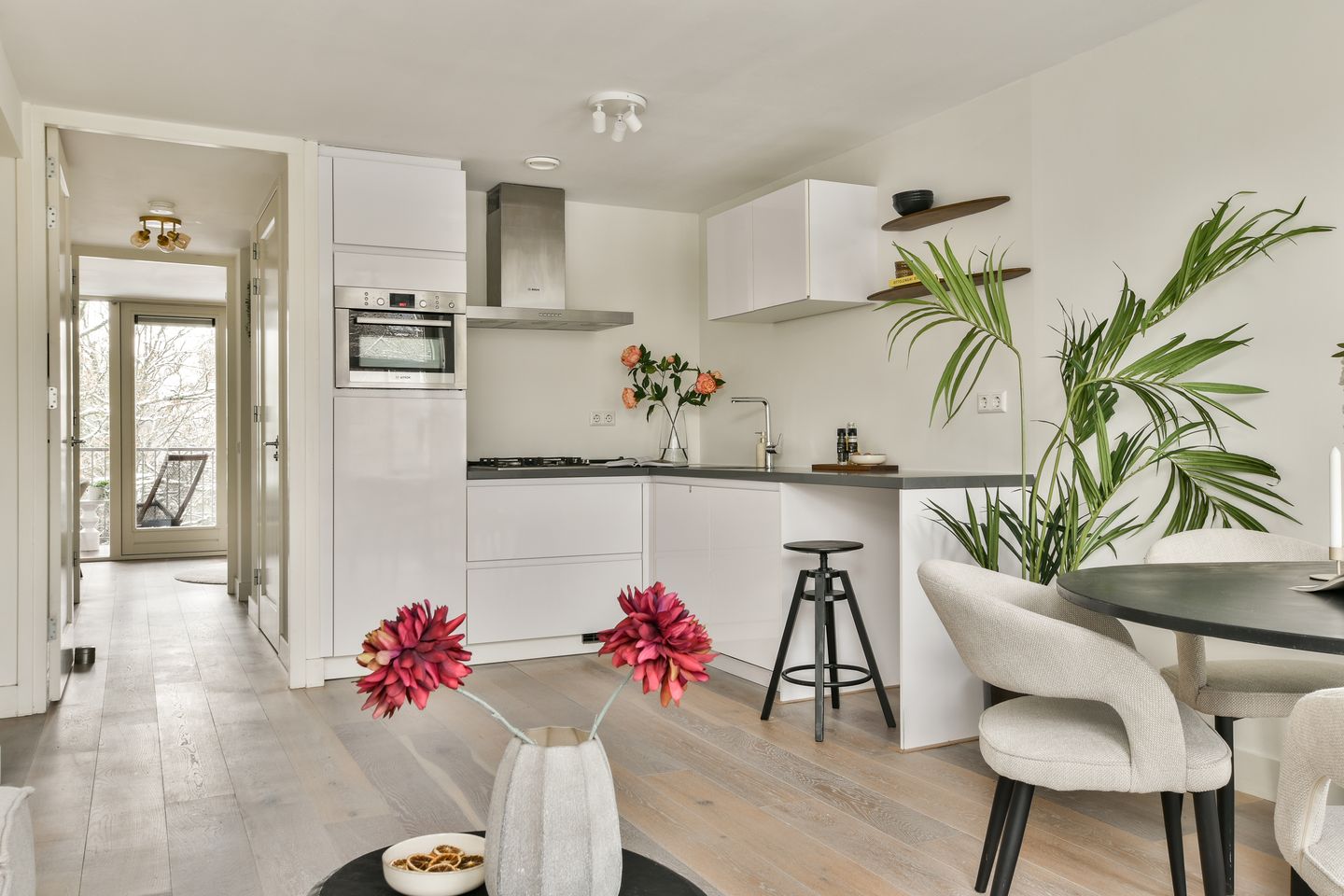 Foto 10 van Wibautstraat 52-E