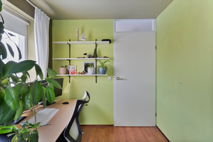 Foto 28 van Van Rechterenallee 30