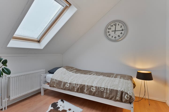 Foto 32 van Van Rechterenallee 30