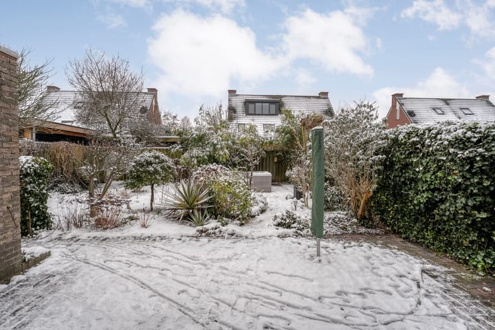 Foto 34 van Van Rechterenallee 30