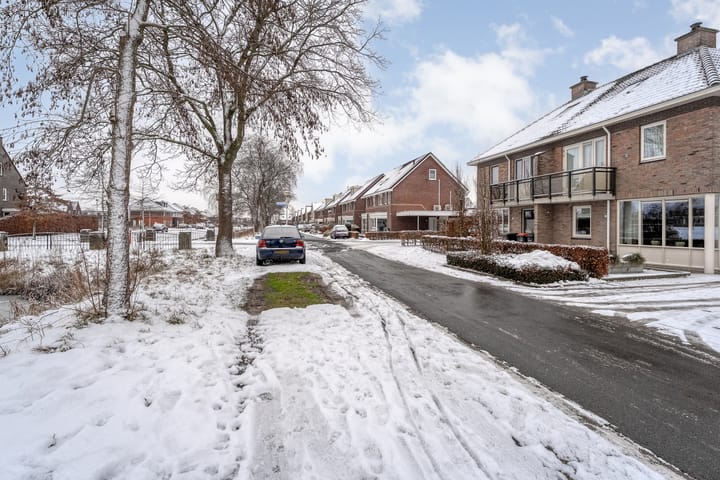 Foto 41 van Van Rechterenallee 30