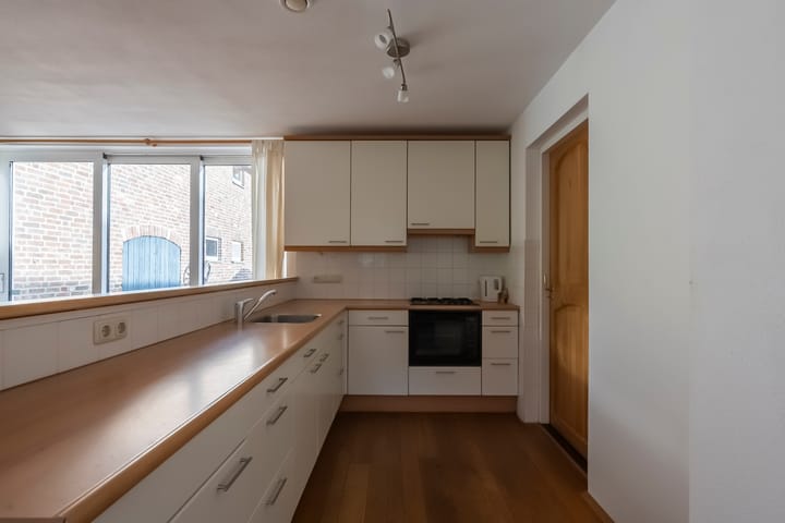 Foto 10 van Lindegracht 6