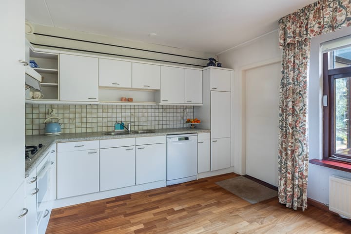 Foto 11 van Jacoba Pompevliet 20