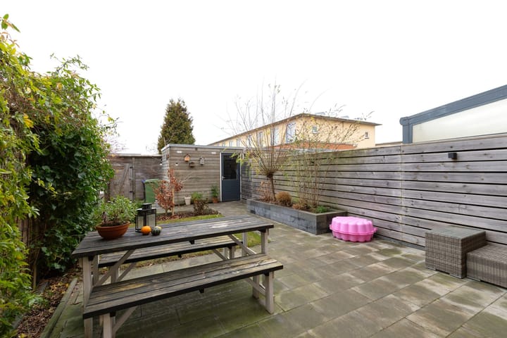 Foto 12 van James Baldwinstraat 24