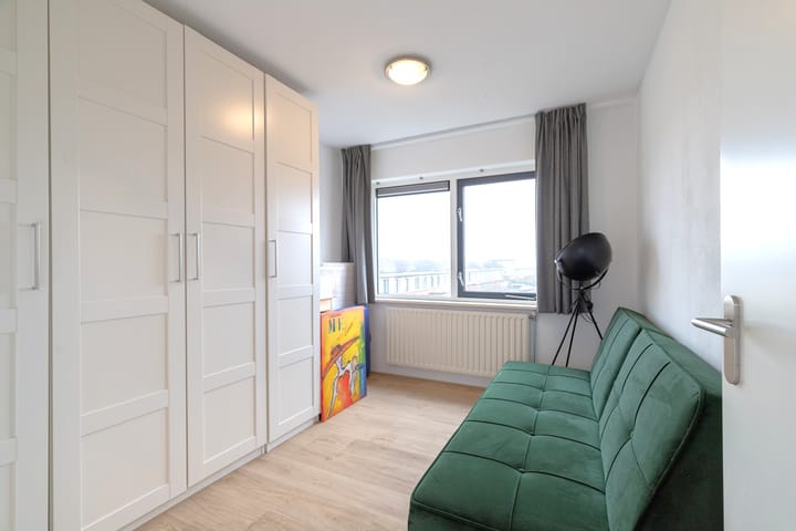 Foto 32 van James Baldwinstraat 24