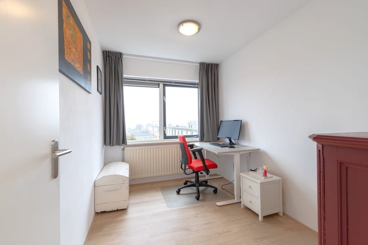 Foto 33 van James Baldwinstraat 24