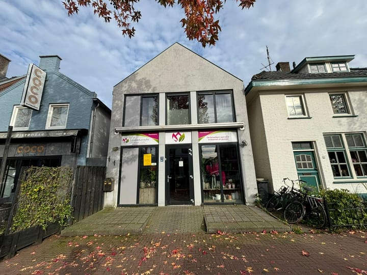 Valburgseweg 12, Elst (GE)