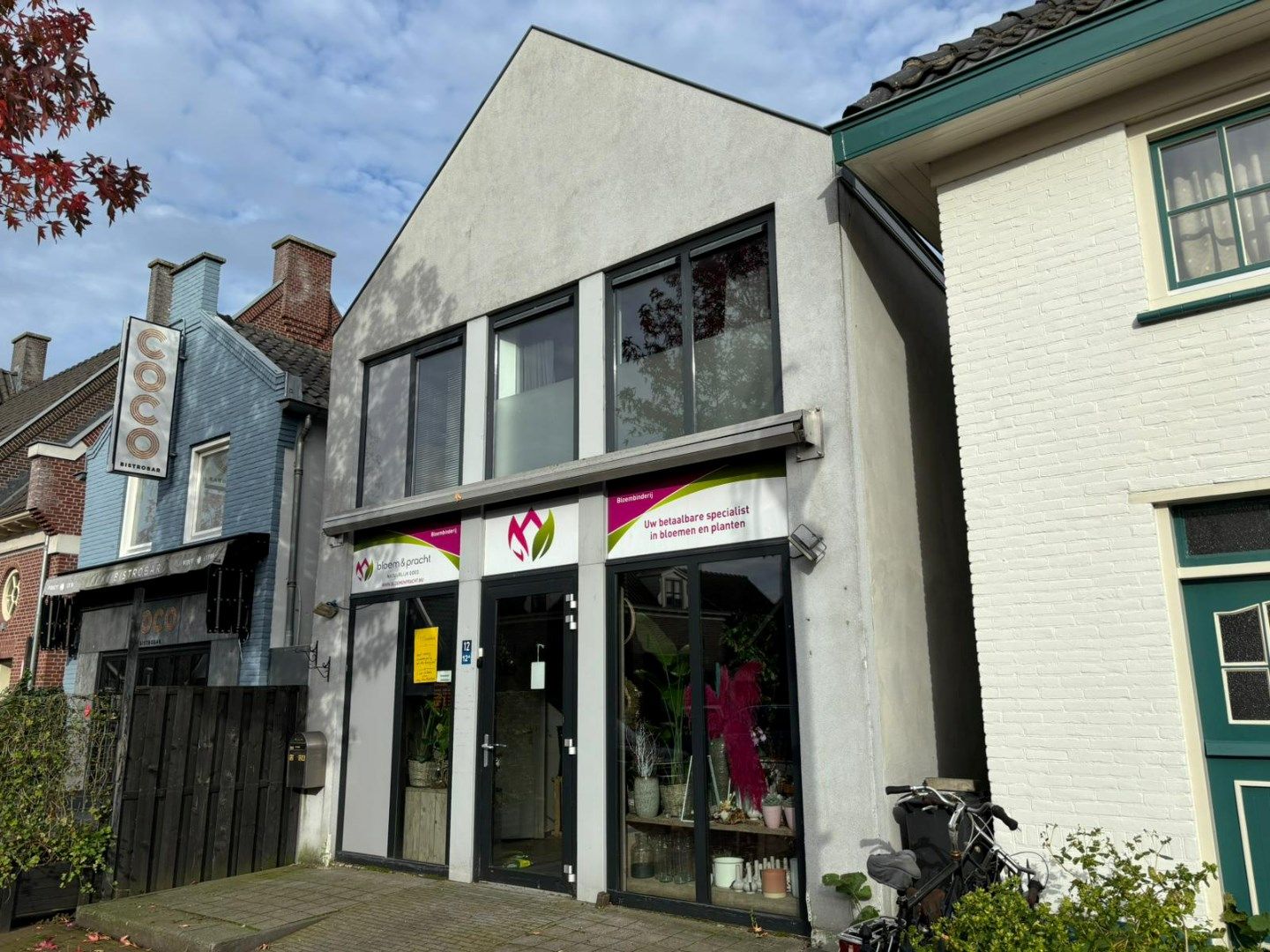 View photo 2 of Valburgseweg 12