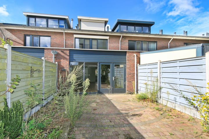 Foto 11 van Wim van Eststraat 23