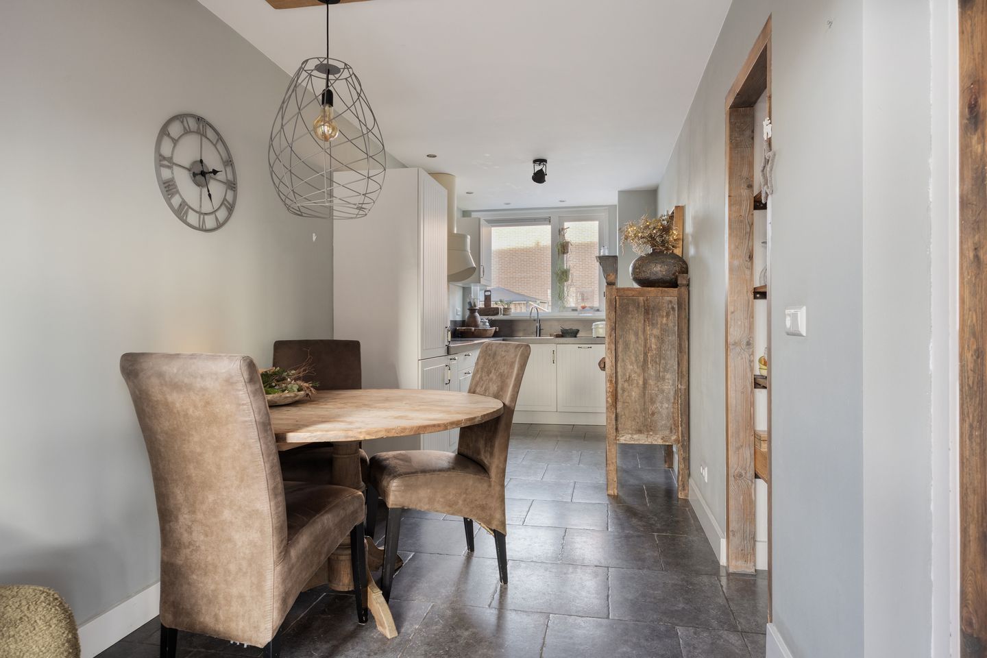 Foto 14 van Sevenhovenstraat 14