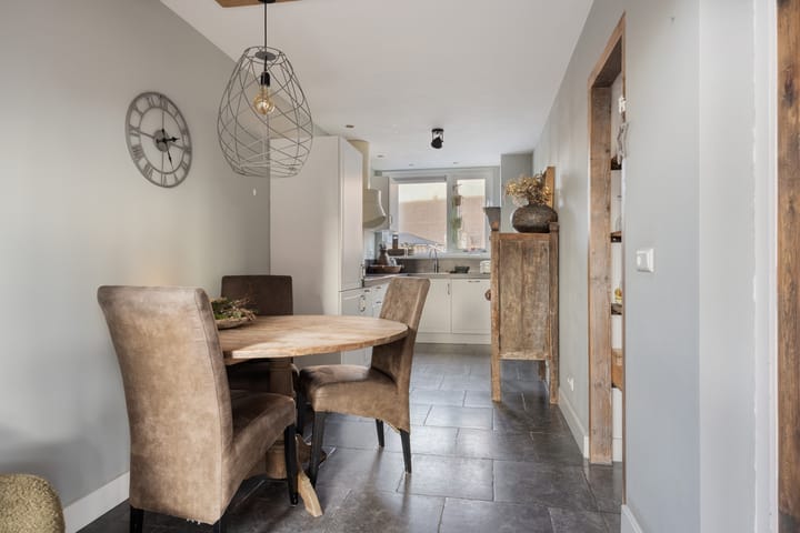 Foto 14 van Sevenhovenstraat 14