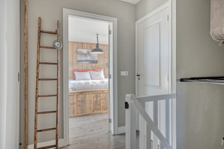 Foto 16 van Sevenhovenstraat 14