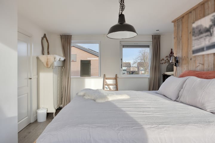 Foto 19 van Sevenhovenstraat 14