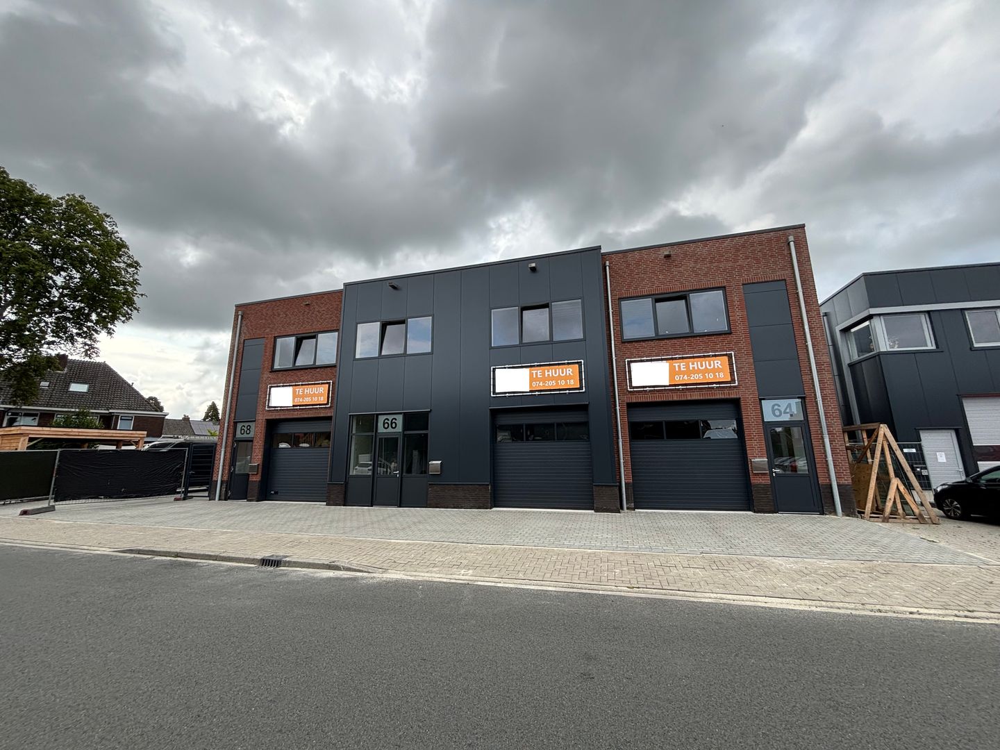 Bekijk foto 1 van Kalimantanstraat 64