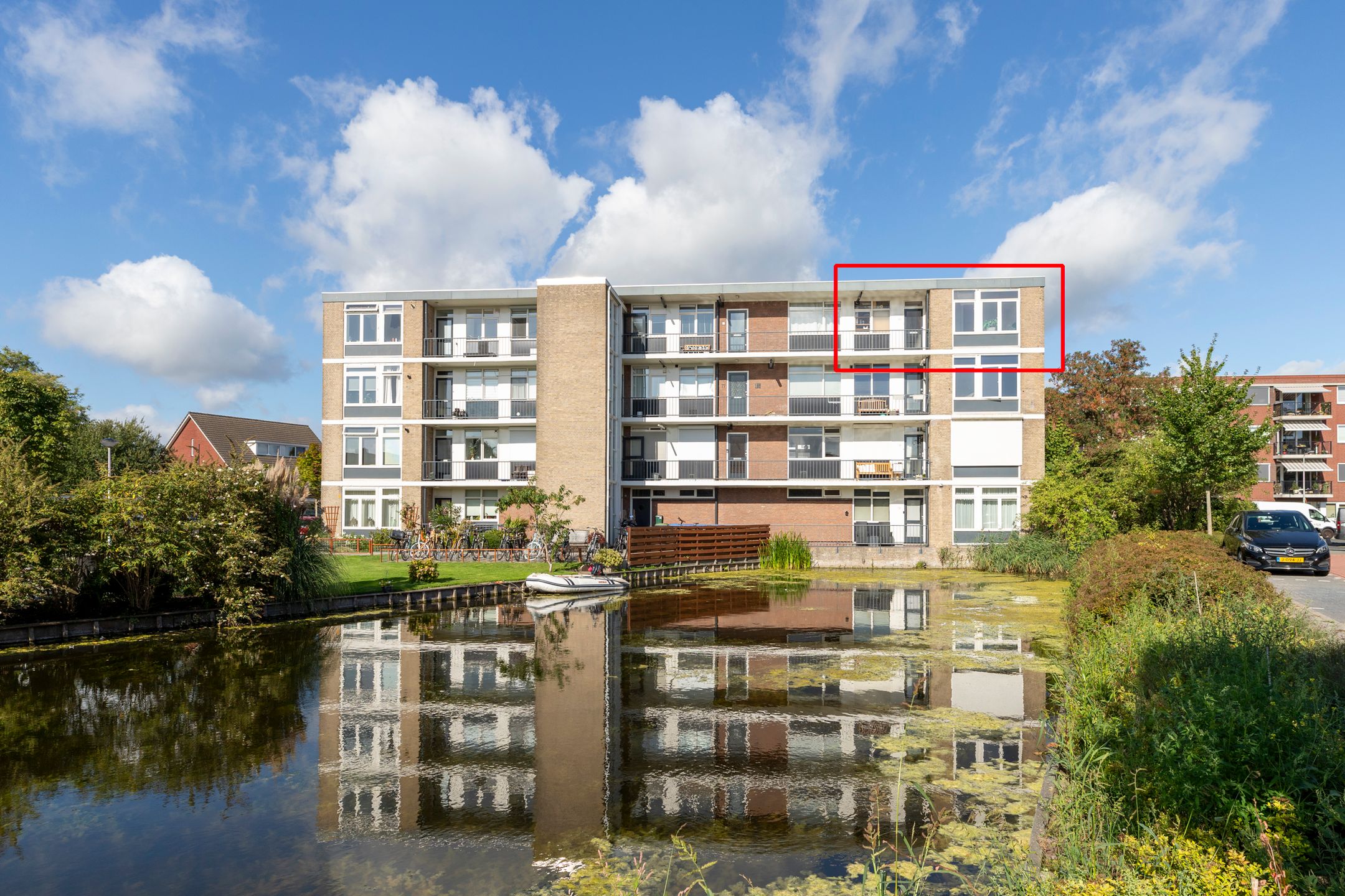 Buying a house in The Netherlands., Bunchestraat 82