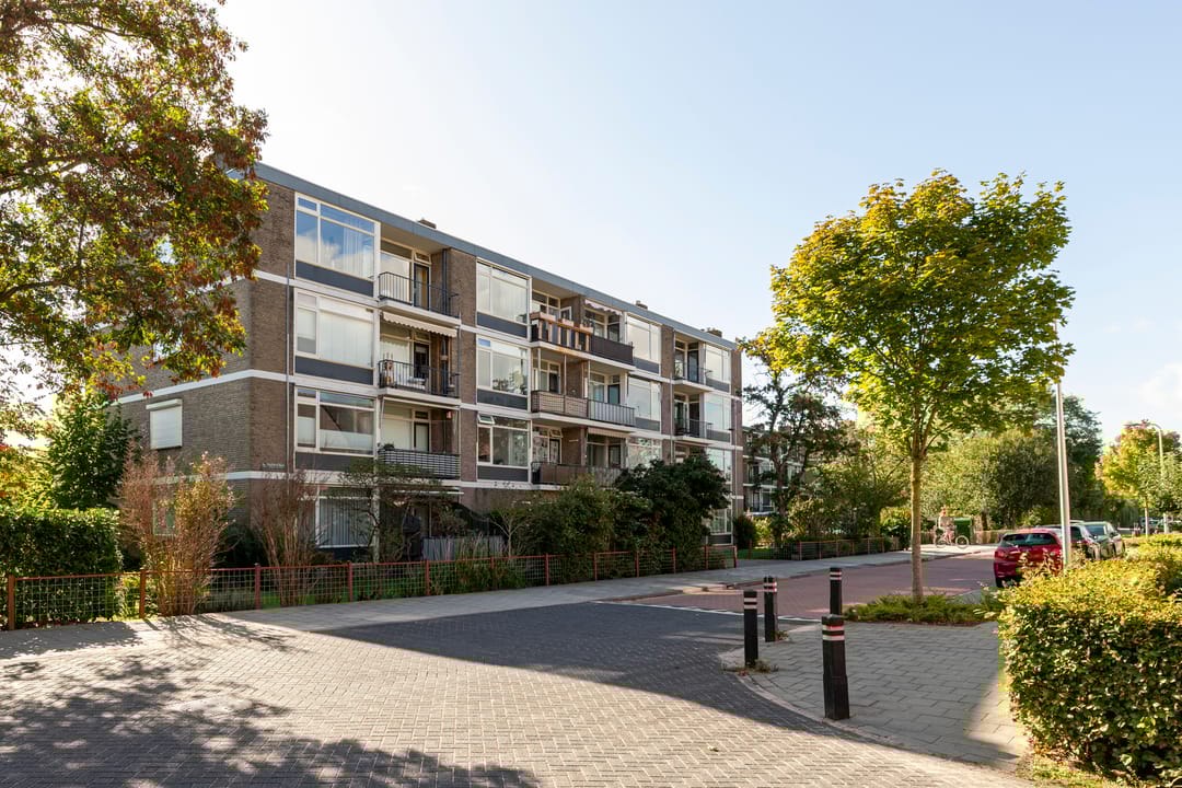 Photo 31 of Bunchestraat 82