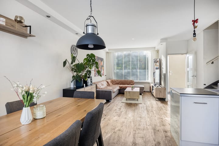 Foto 2 van Baarsveen 185