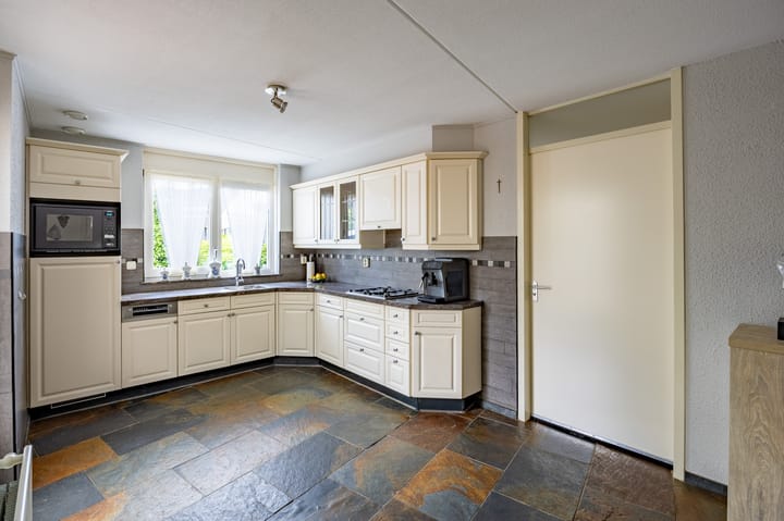 Foto 13 van Fluitekruid 50