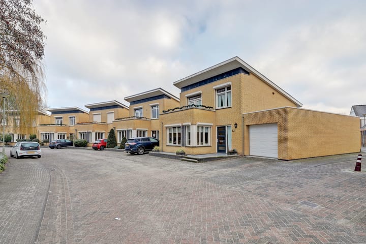 Foto 32 van Fluitekruid 50