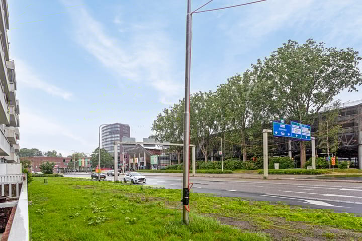 Foto 19 van Mr. F.A. van Hallweg 50