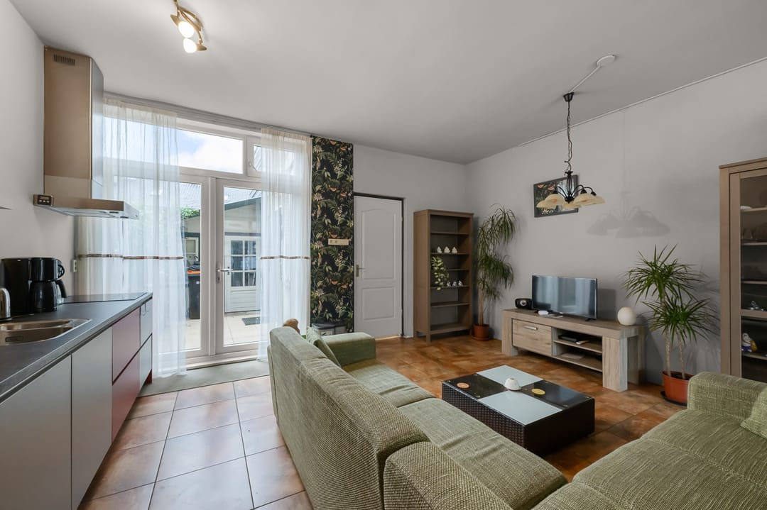 Foto 7 van Wijkerstraatweg 279