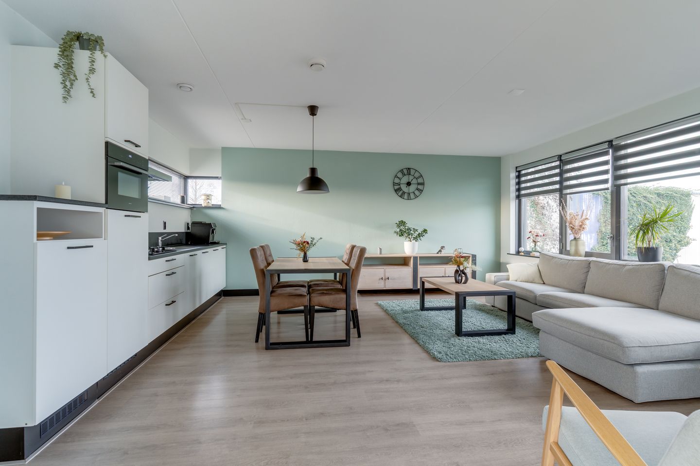 Foto 10 van Staringlaan 1-H