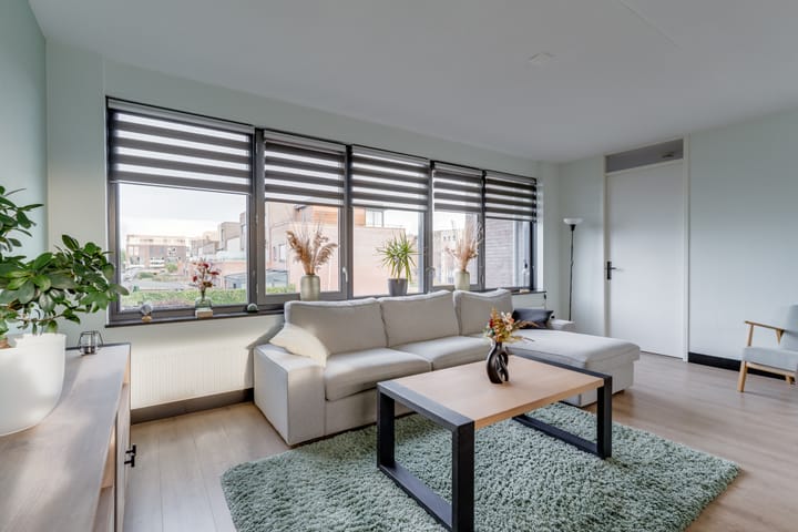 Foto 15 van Staringlaan 1-H