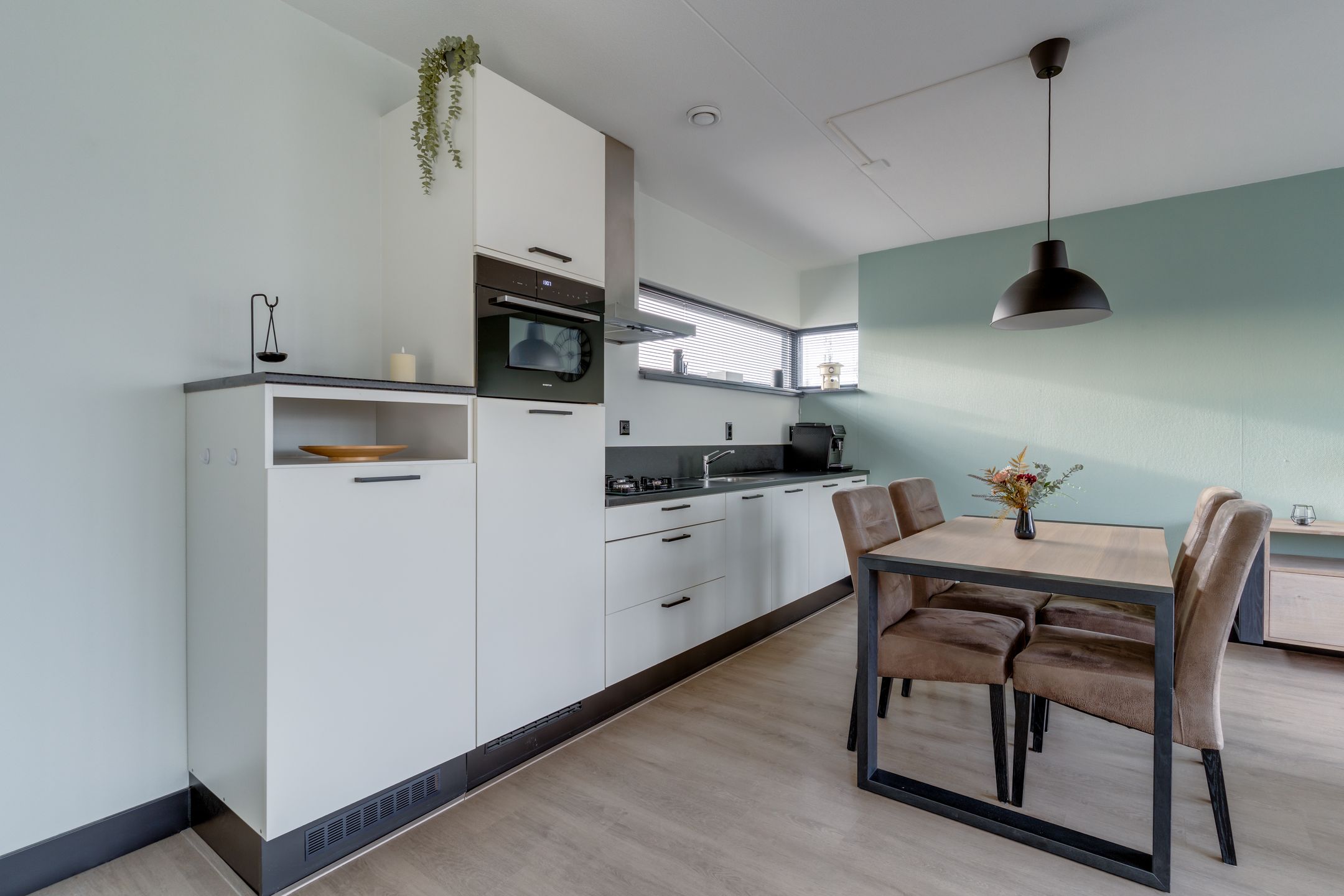 Foto 18 van Staringlaan 1-H