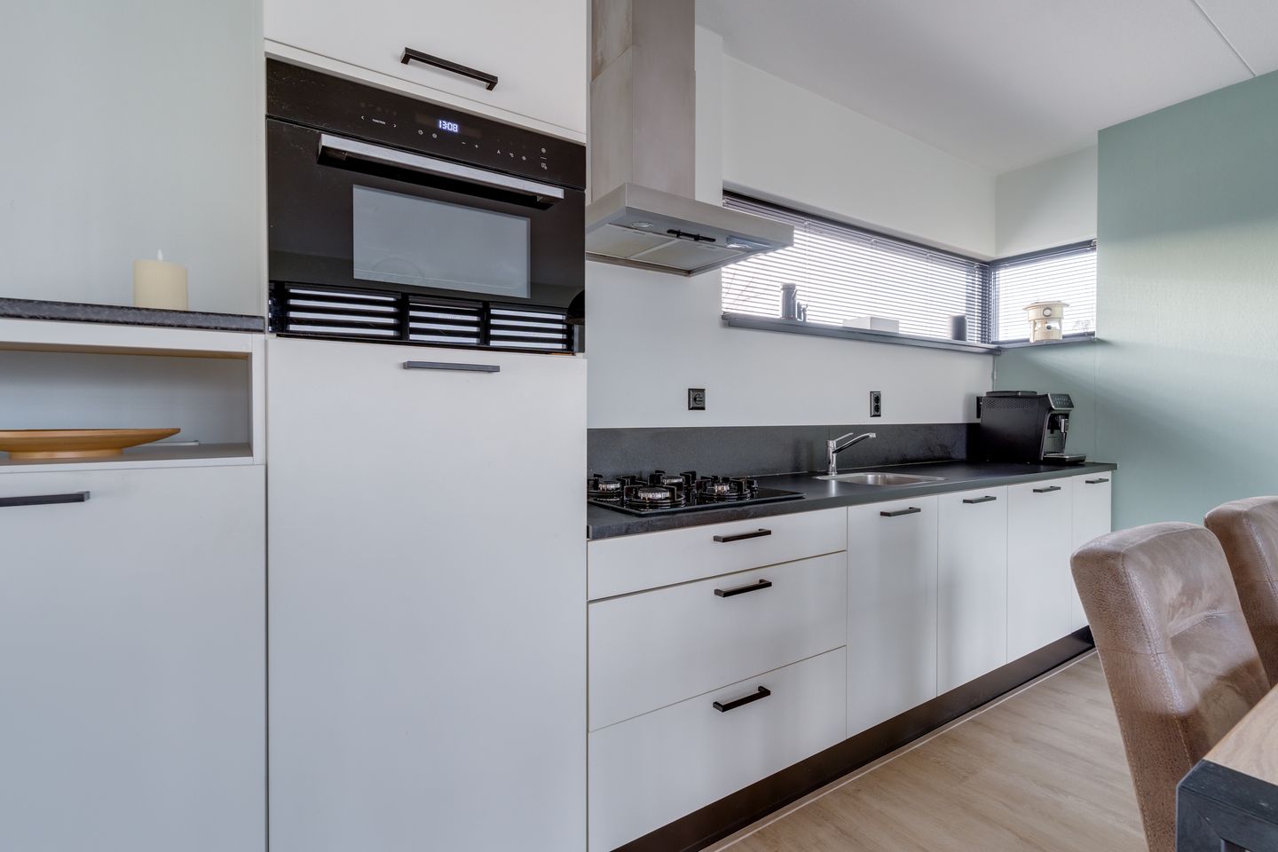 Foto 19 van Staringlaan 1-H