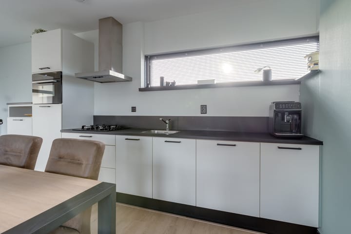 Foto 20 van Staringlaan 1-H