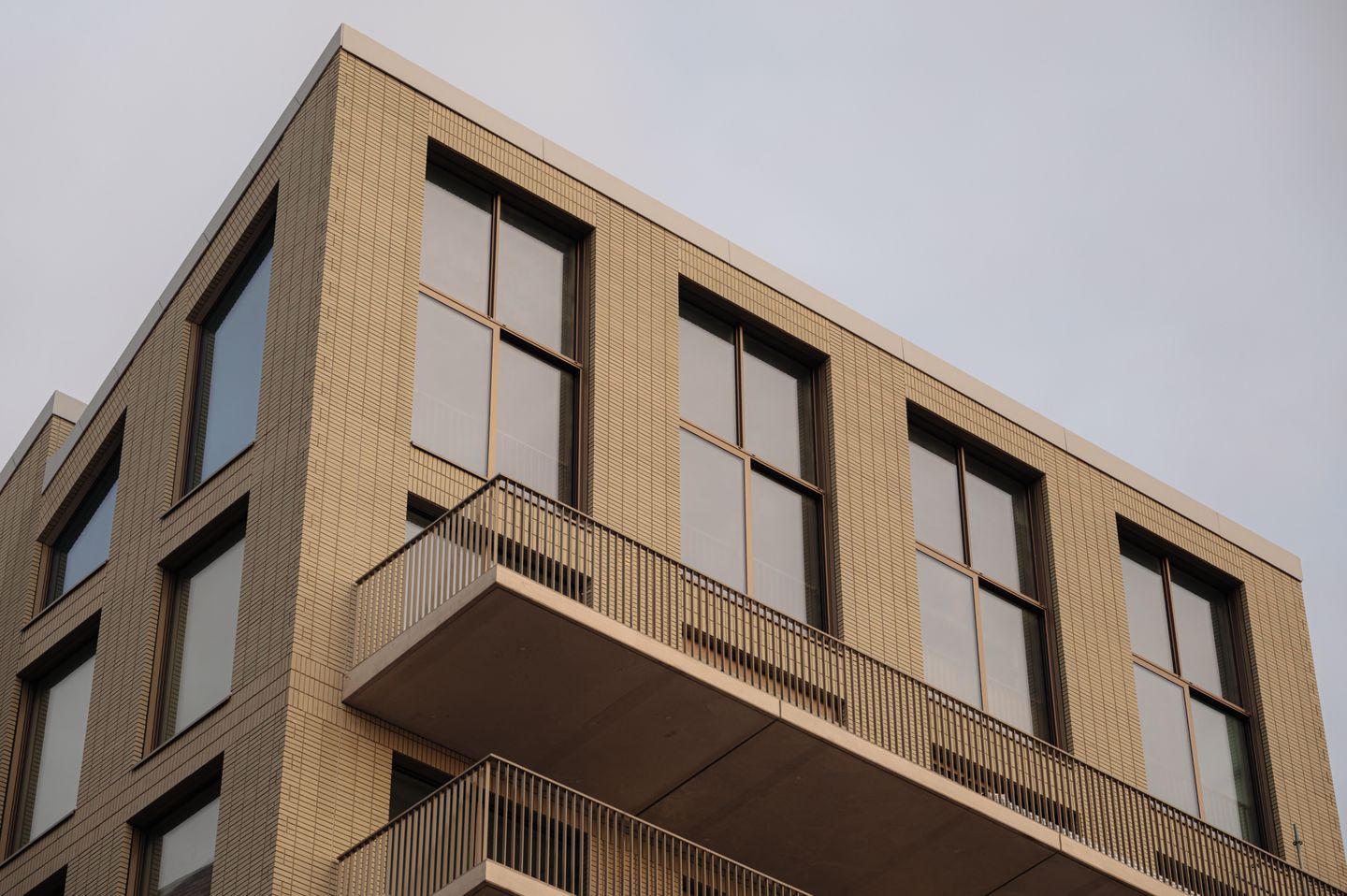 View photo 3 of Grasweg 56