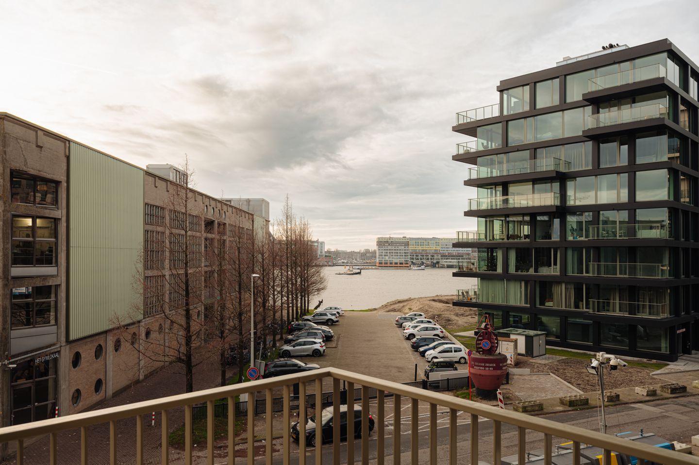 View photo 4 of Grasweg 56