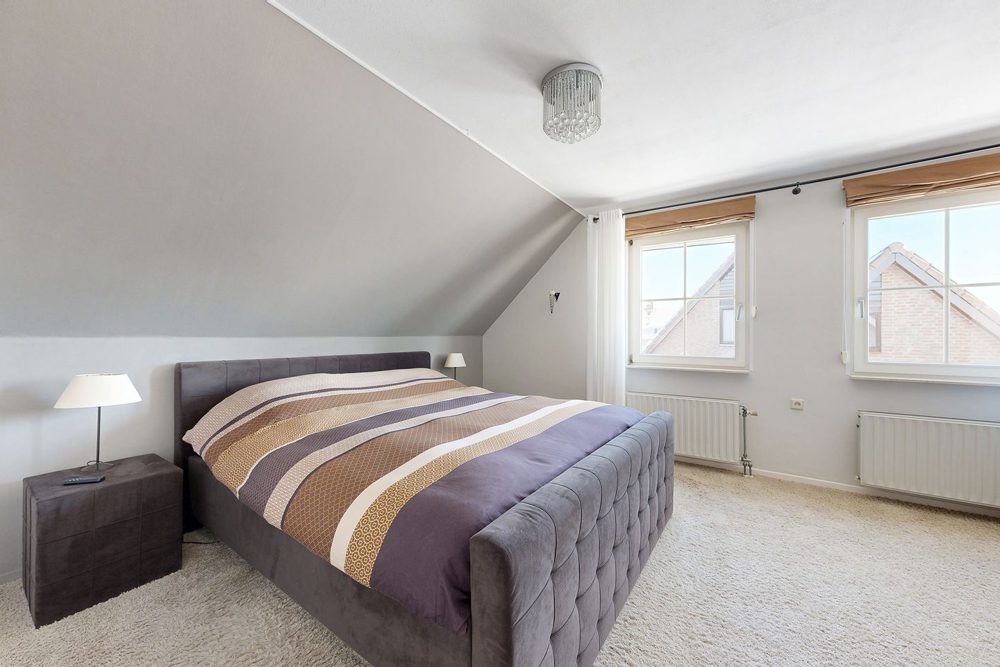 Photo 40 of Rondeel 55